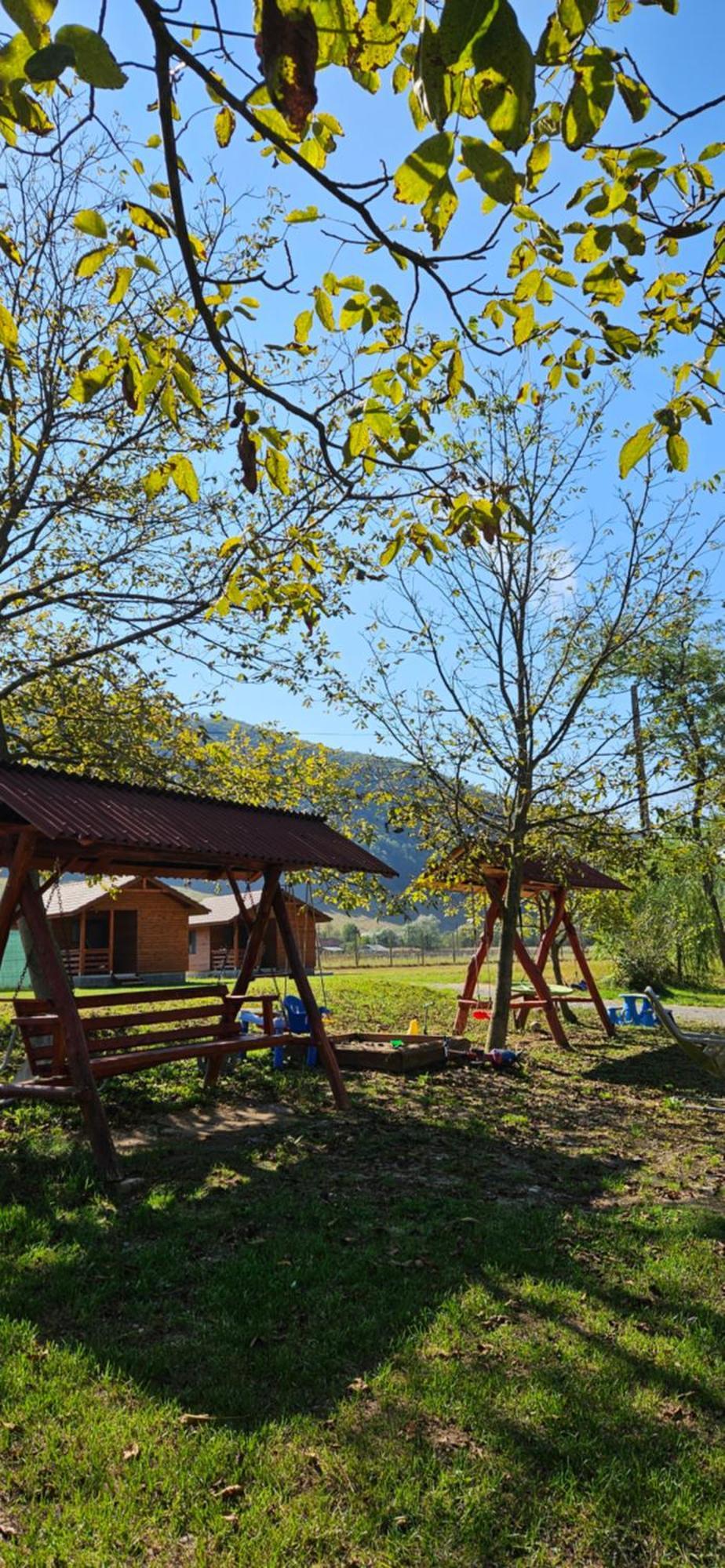 Vila Casute Zavoi Bulz Exteriér fotografie